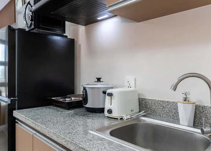 R2n Cosy Haven Unit - Lahug Near It Park And Waterfront Apartment *
